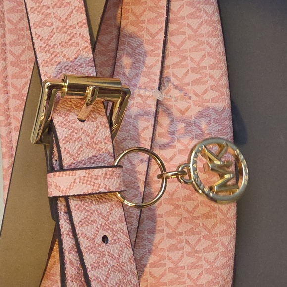 MICHAEL KORS NWOT Pink Logo With Stripe Adjustable Belt Bag - Picture 6 of 11